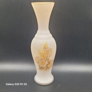Vintage White Satin Frosted Vase Made In Italy Wheat And Flower Design 10”